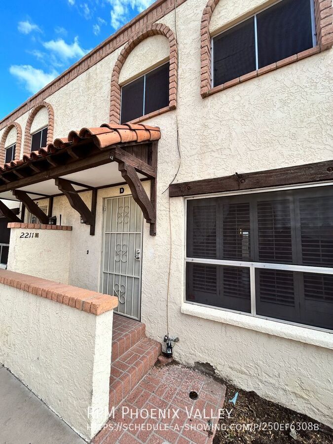 $500 OFF your 1st full month rent! 2Bm 2Ba townhome in the Heart of Phoenix property image
