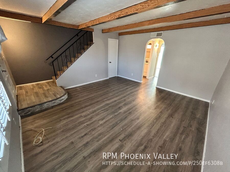 $500 OFF your 1st full month rent! 2Bm 2Ba townhome in the Heart of Phoenix property image