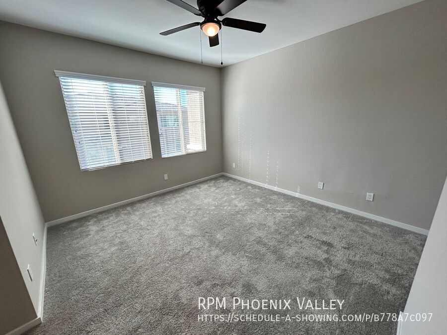 Modern 3-Bedroom Townhome in Gated Layton Lakes – Updated & Move-In Ready! property image
