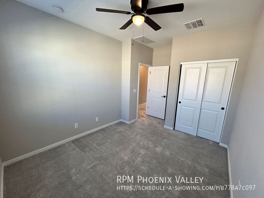 Modern 3-Bedroom Townhome in Gated Layton Lakes – Updated & Move-In Ready! property image