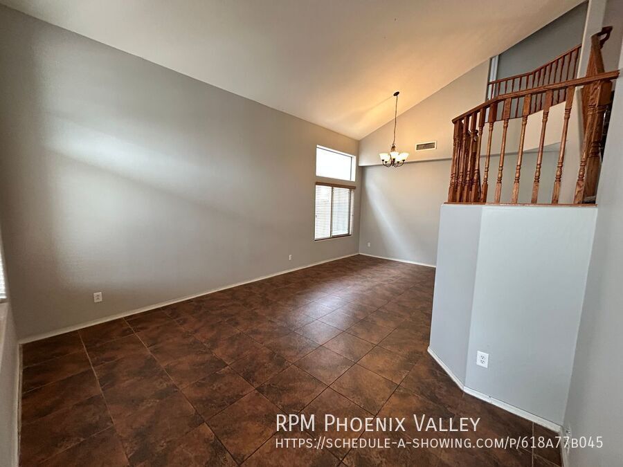 Gorgeous 4 Bed 2.5 Bath Pool Home Surprise *NEW* Flooring! property image