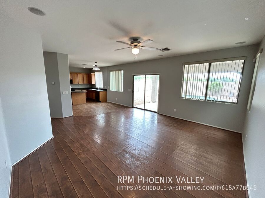 Gorgeous 4 Bed 2.5 Bath Pool Home Surprise *NEW* Flooring! property image