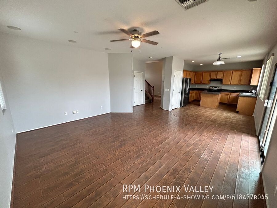 Gorgeous 4 Bed 2.5 Bath Pool Home Surprise *NEW* Flooring! property image