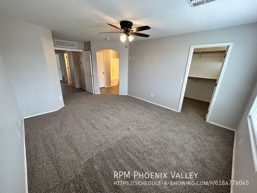 Gorgeous 4 Bed 2.5 Bath Pool Home Surprise *NEW* Flooring! property image