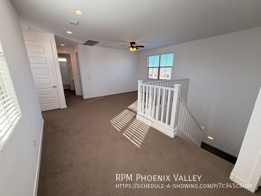 Modern 4-Bedroom 3-Bathroom Mesa Home Near Legacy Sports Park property image