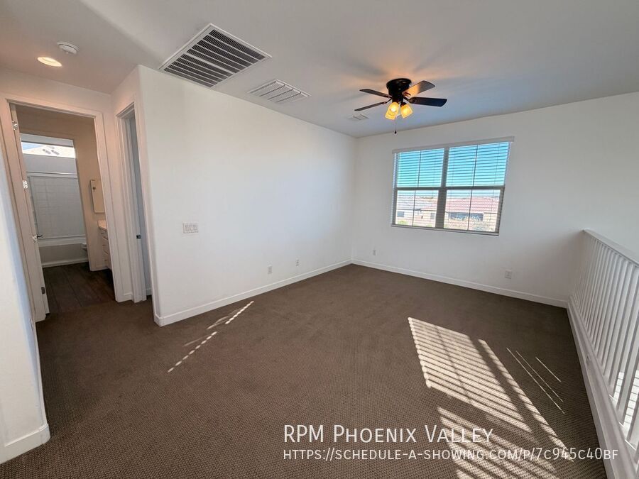 Modern 4-Bedroom 3-Bathroom Mesa Home Near Legacy Sports Park property image