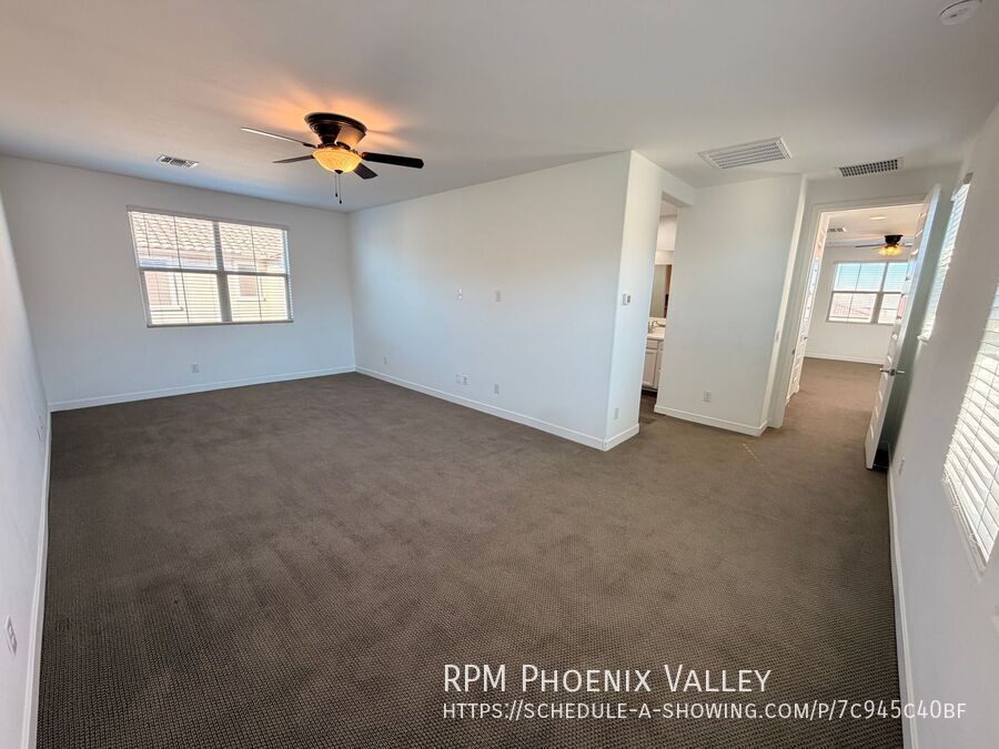 Modern 4-Bedroom 3-Bathroom Mesa Home Near Legacy Sports Park property image