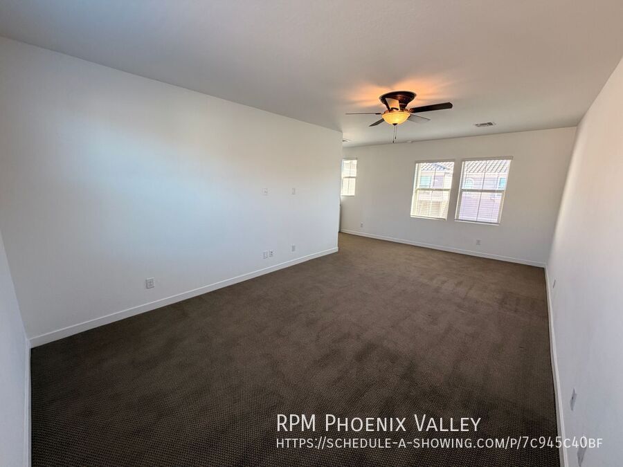 Modern 4-Bedroom 3-Bathroom Mesa Home Near Legacy Sports Park property image