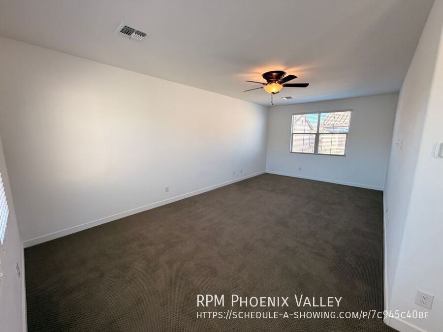 Modern 4-Bedroom 3-Bathroom Mesa Home Near Legacy Sports Park property image