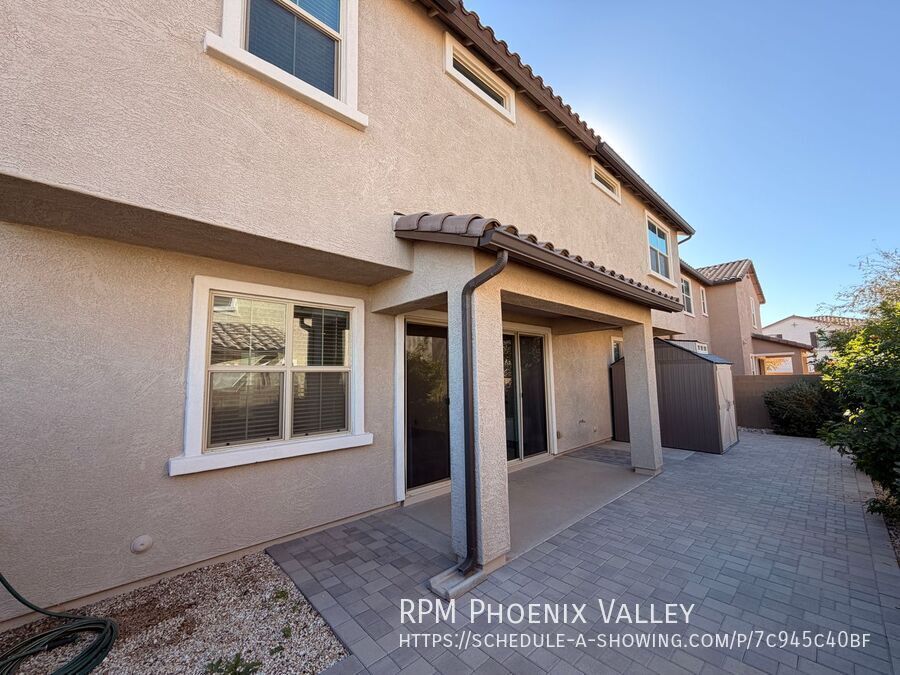 Modern 4-Bedroom 3-Bathroom Mesa Home Near Legacy Sports Park property image