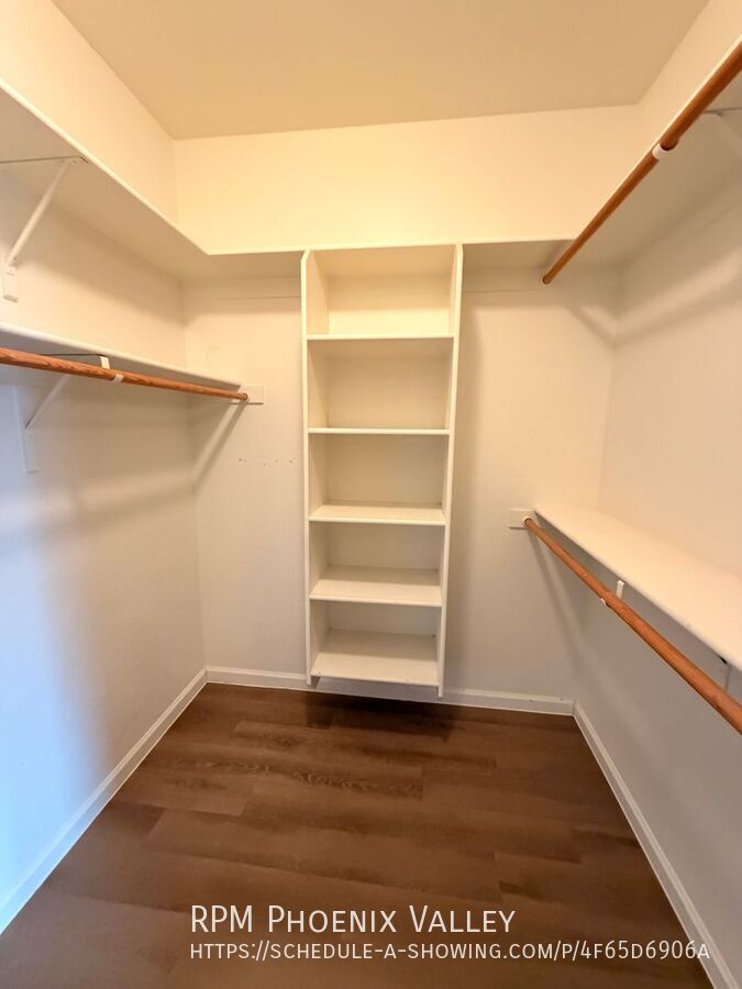 End Unit *Gated* Downtown Phx Townhome 2 Car Garage! property image