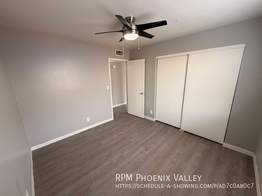 Move-In Special! *NEW* Flooring, *NO* Carpet, Single Story Townhome! property image