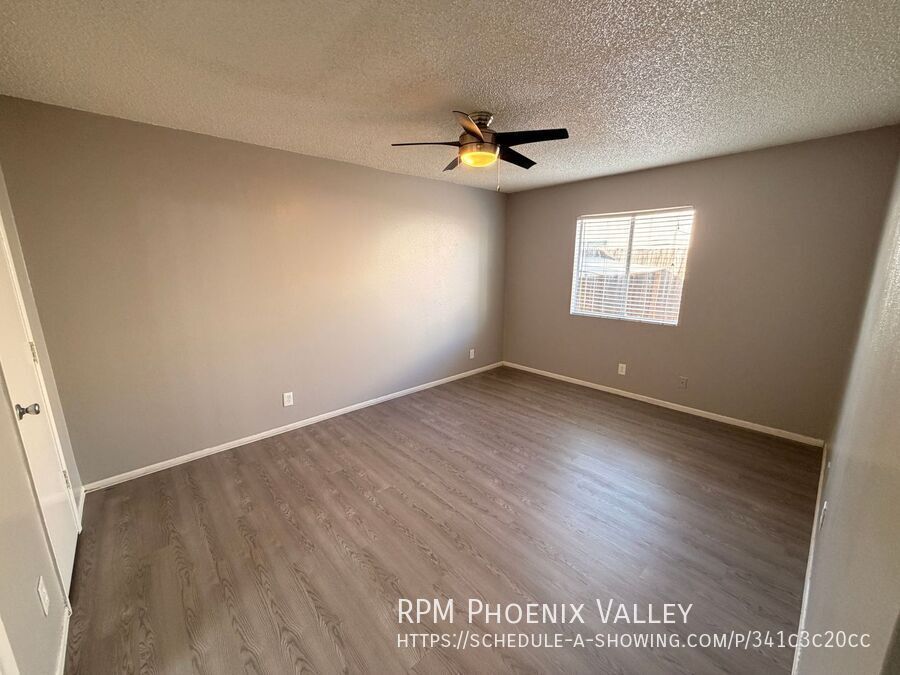 Move-In Special! Updated 2Bdm 2Ba Glendale Apartment *No Carpet* property image