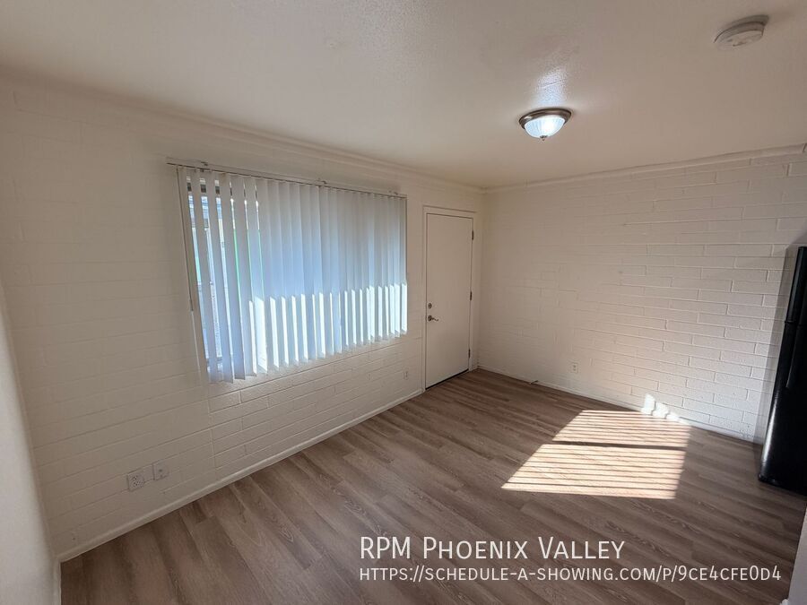 Cozy 1Bdm 1Ba Glendale Apartment property image