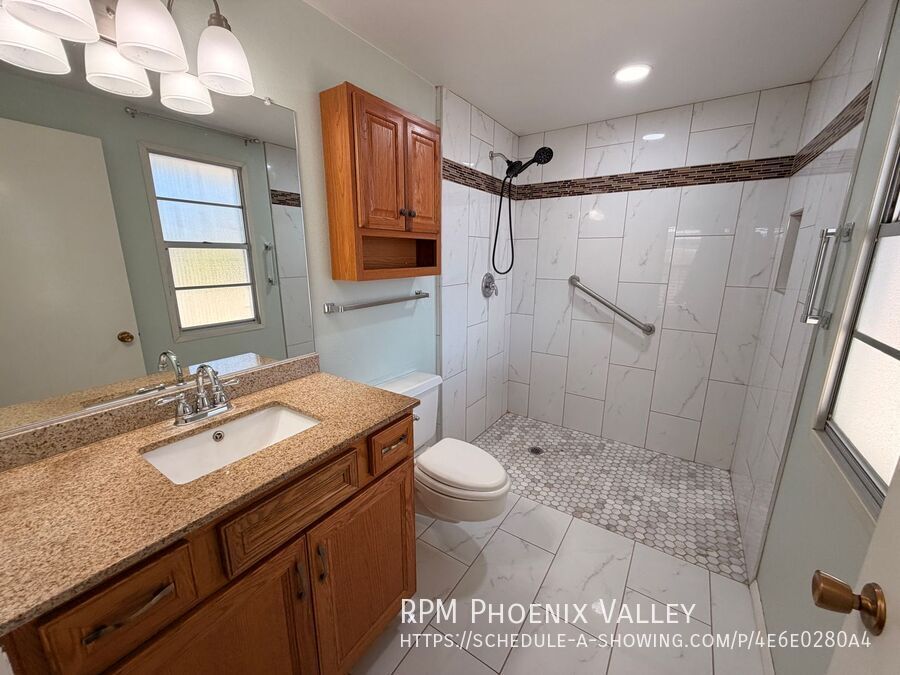 Large 2Bdm 2Ba Sun City Home property image