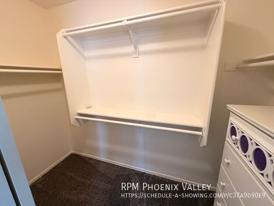 Fantastic 3Bdm 2Ba Phoenix Home with Large Yard property image