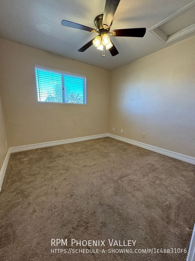 Spacious 4bdm 2Ba Tempe Home with New Kitchen and a Pool! property image