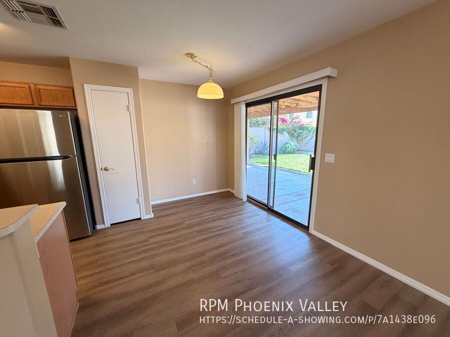 Charming 3Bdm 2Ba N. Phoenix Home with NO Carpets! property image