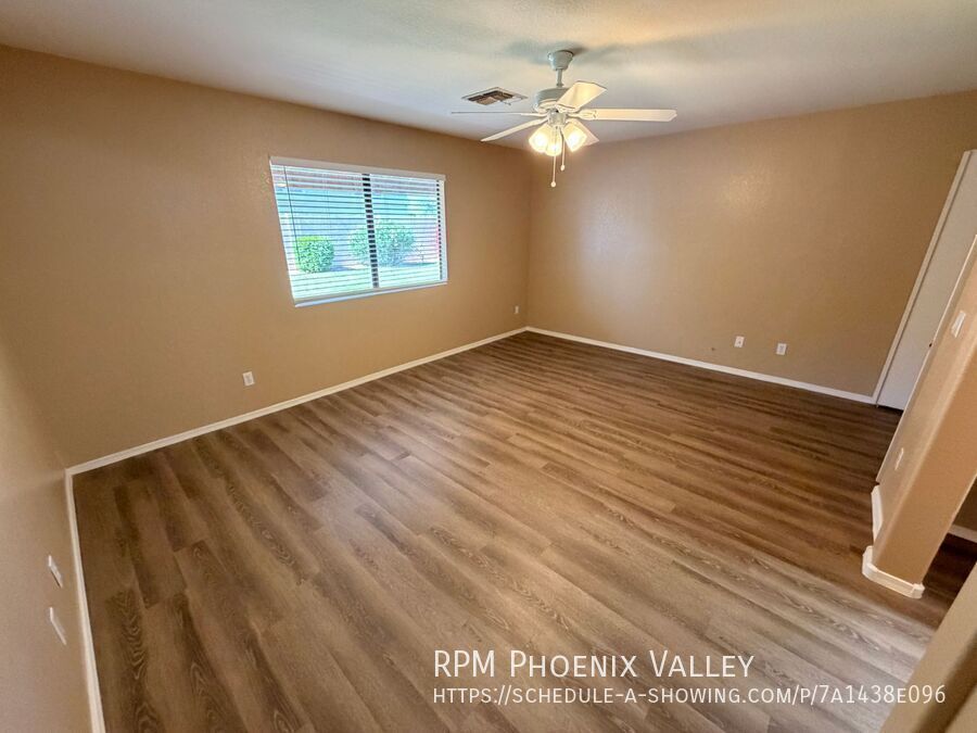 Charming 3Bdm 2Ba N. Phoenix Home with NO Carpets! property image