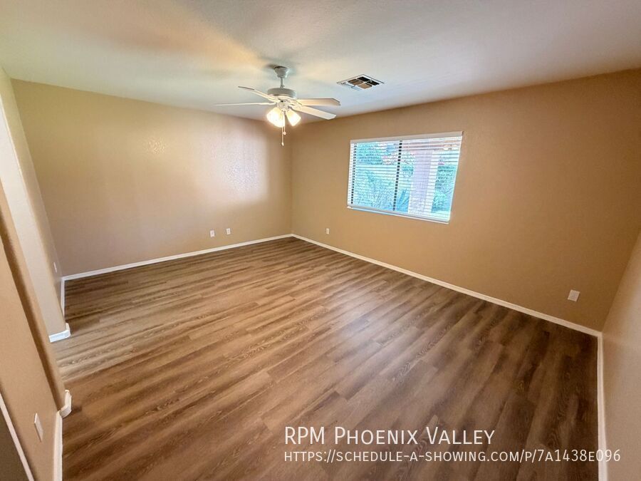Charming 3Bdm 2Ba N. Phoenix Home with NO Carpets! property image