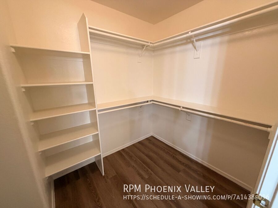 Charming 3Bdm 2Ba N. Phoenix Home with NO Carpets! property image