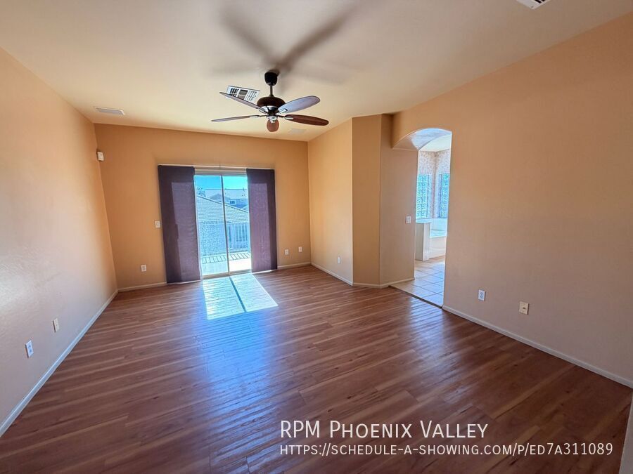 Large 4Bdm 3Ba Avondale Home with a Loft + Pool  and 3 Car Garage property image