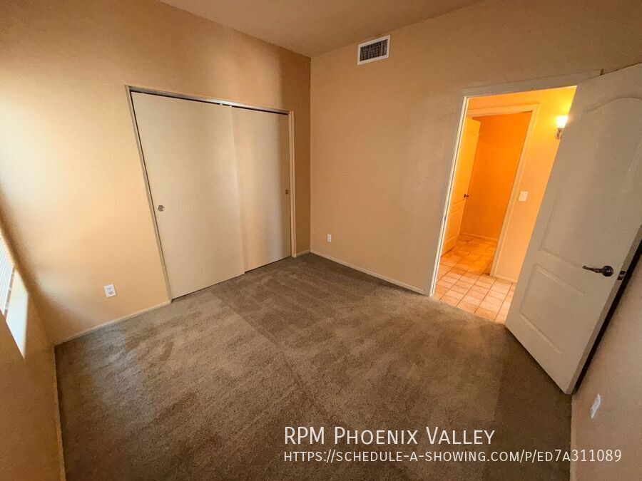 Large 4Bdm 3Ba Avondale Home with a Loft + Pool  and 3 Car Garage property image