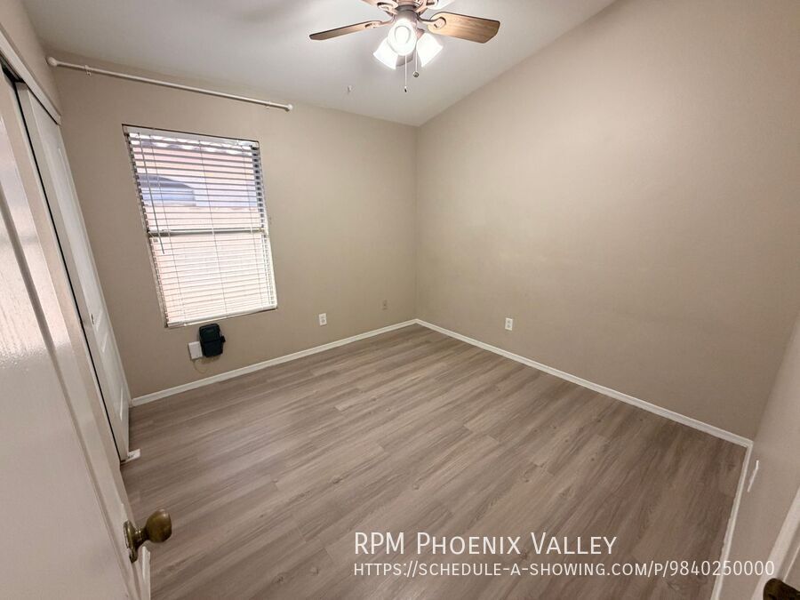 Beautiful 3 Bed / 2 Bath Surprise Home with *NO Carpet* property image