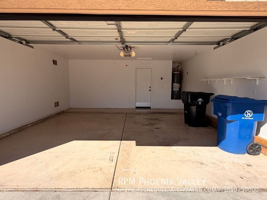 Beautiful 3 Bed / 2 Bath Surprise Home with *NO Carpet* property image