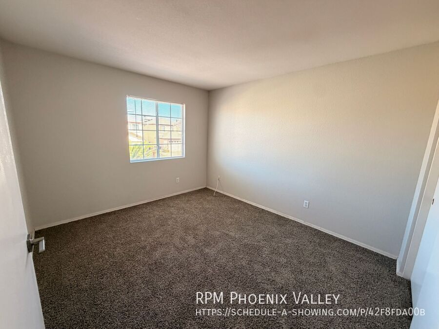 Completely Remodeled Peoria, AZ Home w/Pool! property image