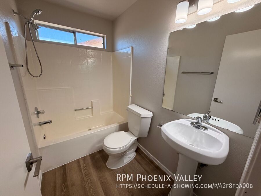 Completely Remodeled Peoria, AZ Home w/Pool! property image