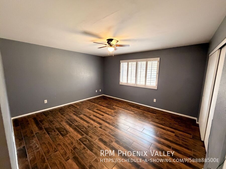 Spacious Glendale Home with No HOA and Swimming Pool! property image