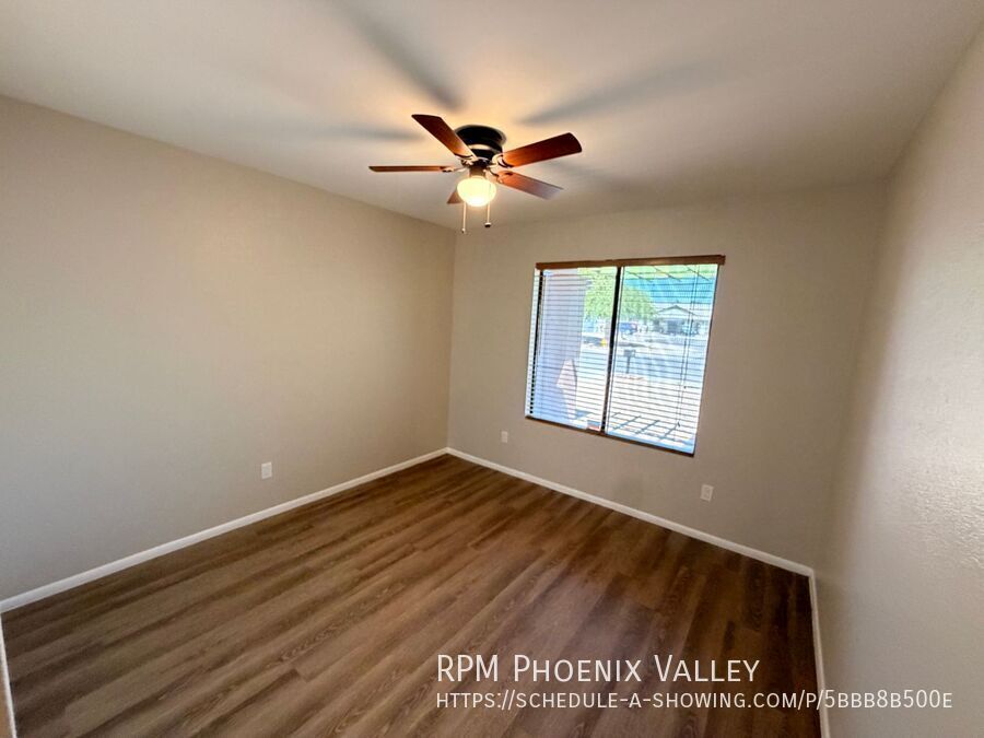 Spacious Glendale Home with No HOA and Swimming Pool! property image