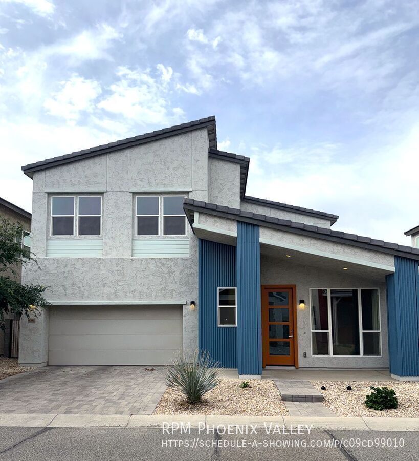 Modern Contemporary 3bedroom 2.5bath Home in Goodyear property image