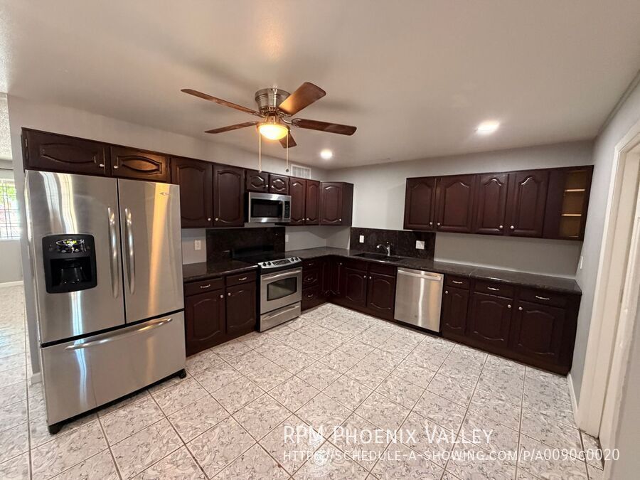 Single Story *NO* Carpet + *NO* HOA Avondale Home For Rent! property image