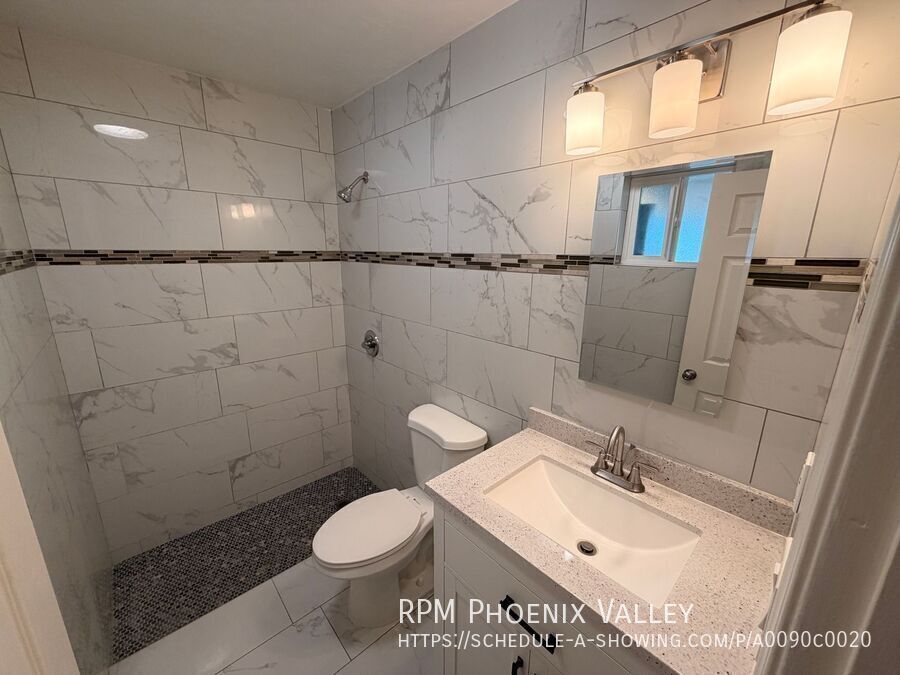 Single Story *NO* Carpet + *NO* HOA Avondale Home For Rent! property image