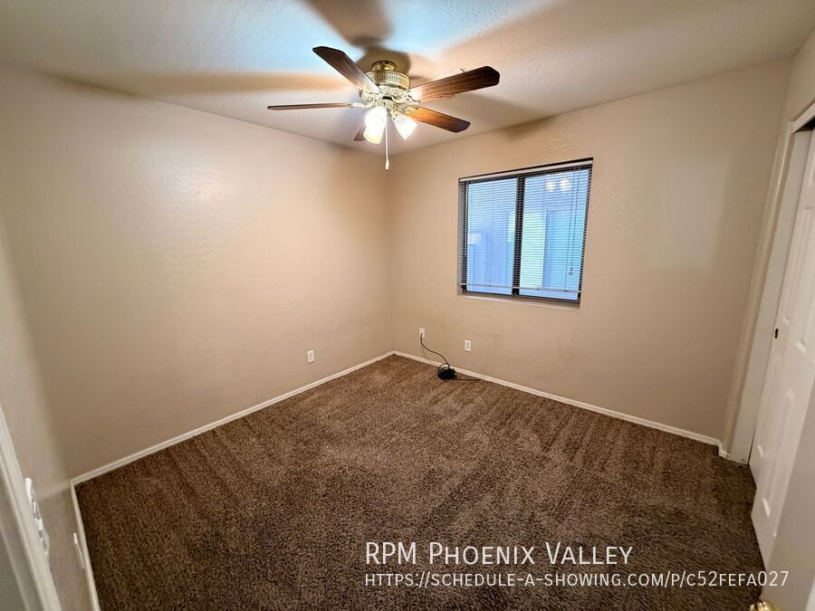 3/2 Single story Avondale Home *Custom Paint* & Carpet in Beds Only! property image