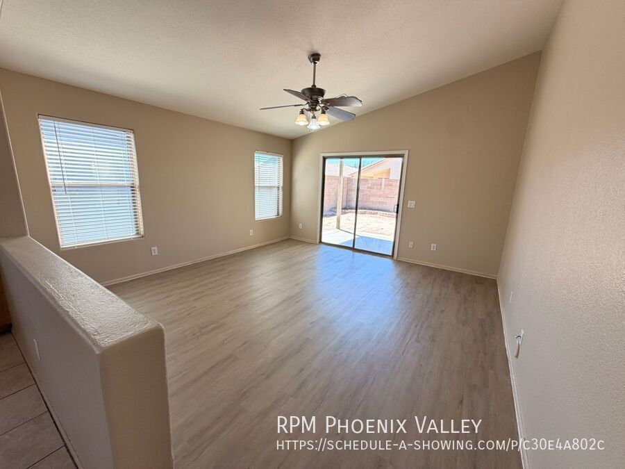 *NEW* Flooring + *NEW* Custom Paint Single Story Goodyear Home 4 Rent! property image