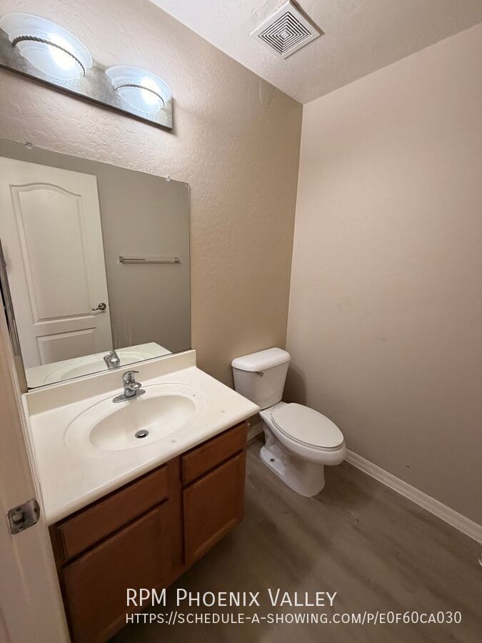Large Avondale Home W/ Full Bedroom Downstairs and a huge loft! property image