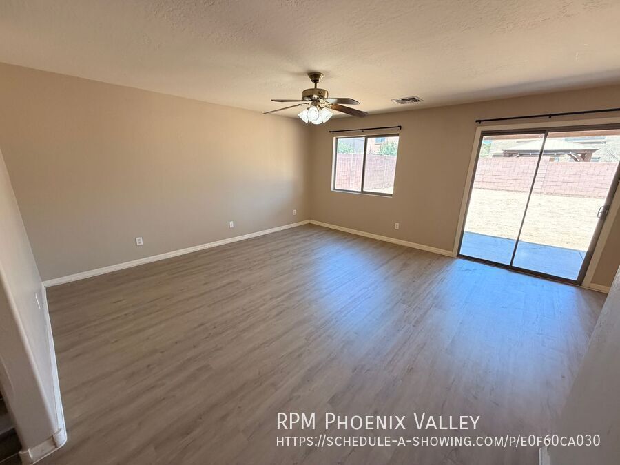 Large Avondale Home W/ Full Bedroom Downstairs and a huge loft! property image