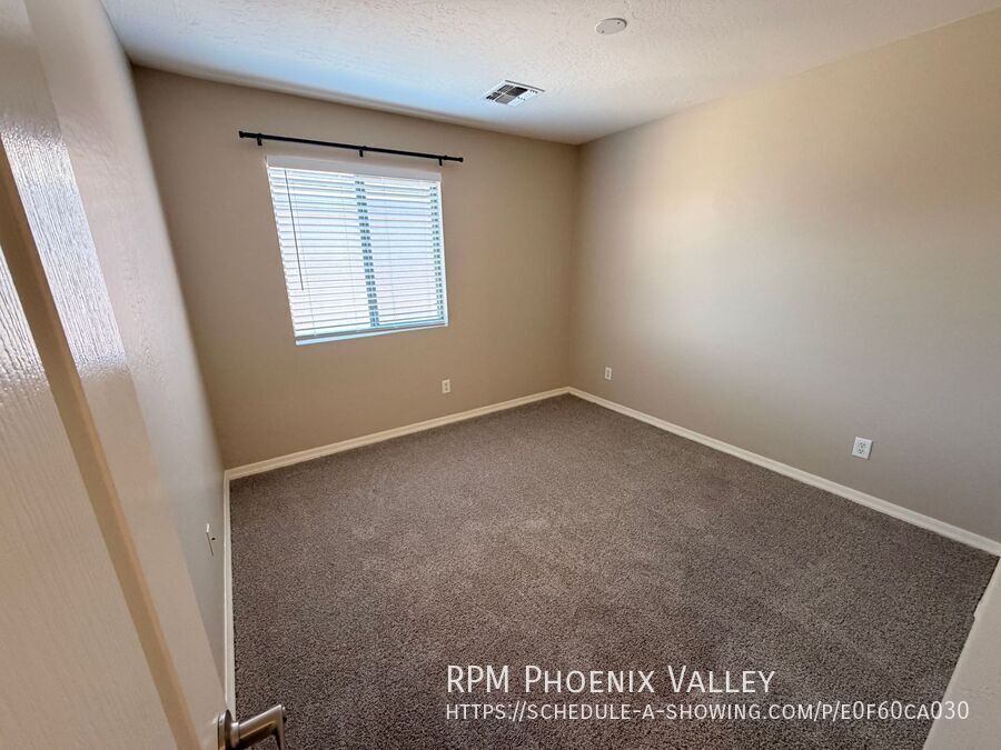Large Avondale Home W/ Full Bedroom Downstairs and a huge loft! property image