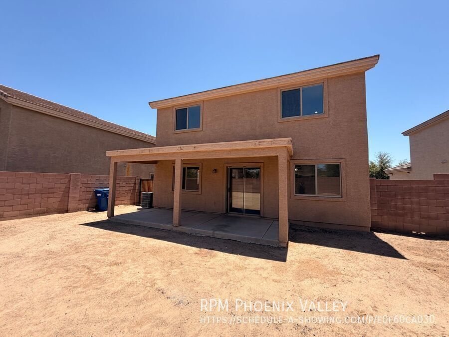Large Avondale Home W/ Full Bedroom Downstairs and a huge loft! property image