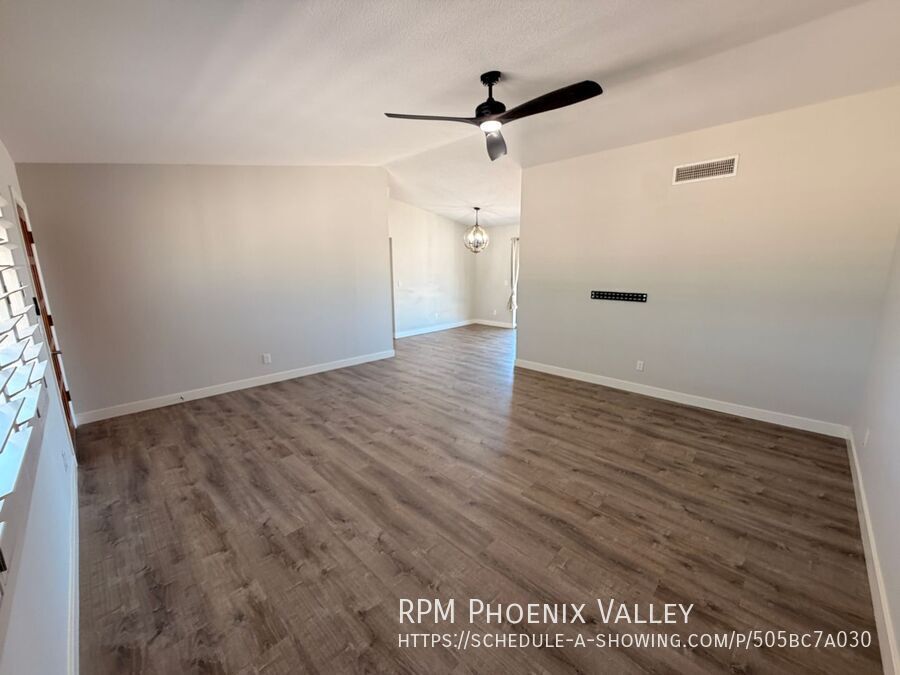 Full 3 Bed / 3 Bath Home in Litchfield Park with Large lot & No HOA property image