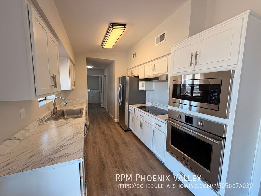 Full 3 Bed / 3 Bath Home in Litchfield Park with Large lot & No HOA property image