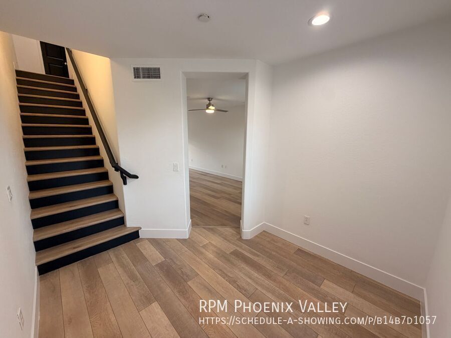 Modern, *Gated* N. Scottsdale 2/2.5 Townhome Ready 4 Move In! property image