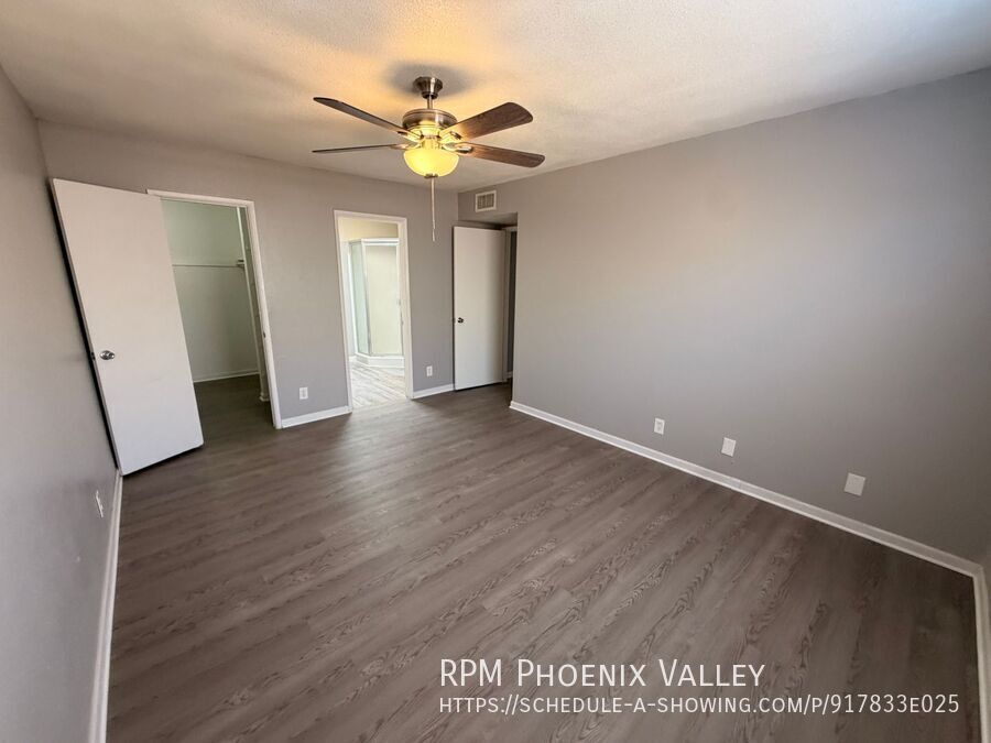 Updated Single Story 2Bdm - 2 Ba Glendale Unit with New Flooring in Bedrooms and t *No Carpet* property image