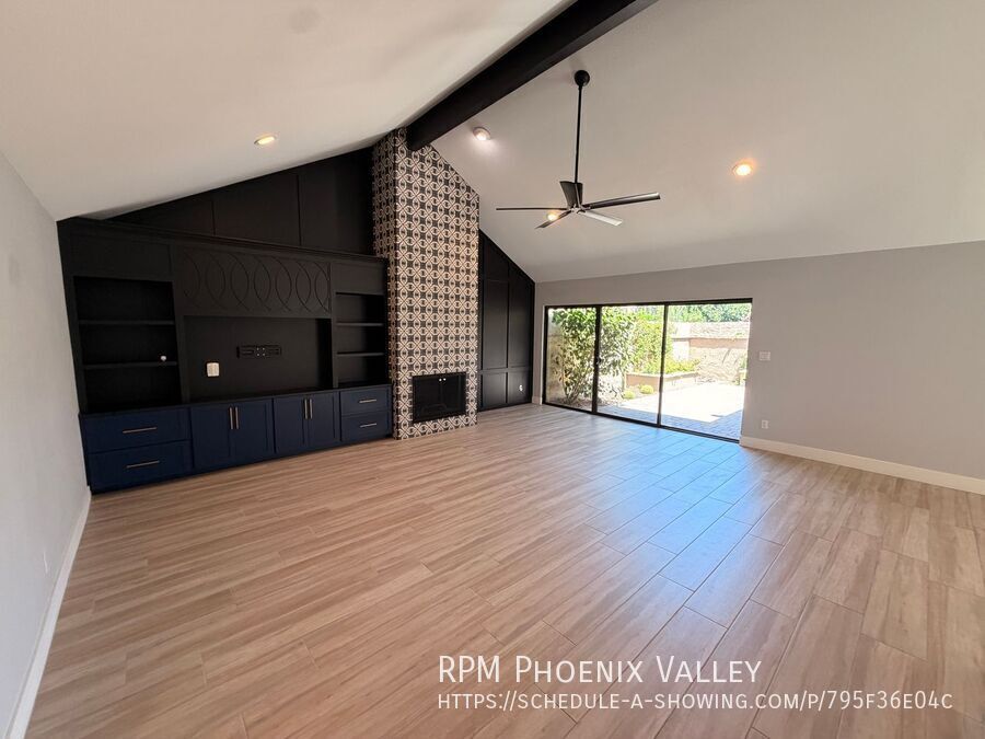 Central Scottsdale *Single Level* *NO Carpet* Patio Home For Rent! property image