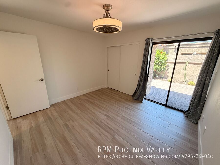 Central Scottsdale *Single Level* *NO Carpet* Patio Home For Rent! property image