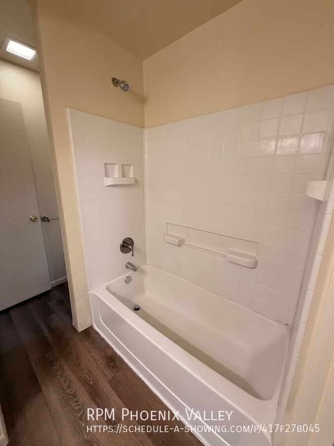 #201 2 Bedroom 1 Bath $500.00 OFF Move In Special! property image