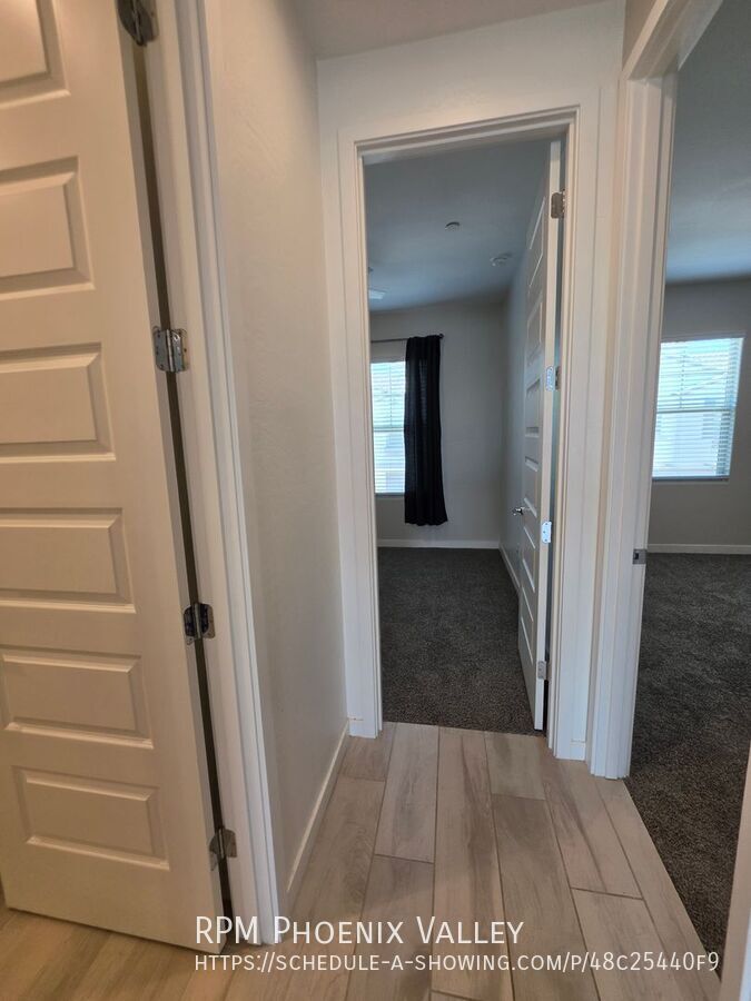 Beautiful 3 Bed / 2 Bath Townhome in Desirable Warner Meadows! property image